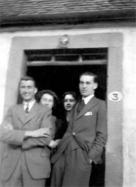 Mae Bothwick and friends