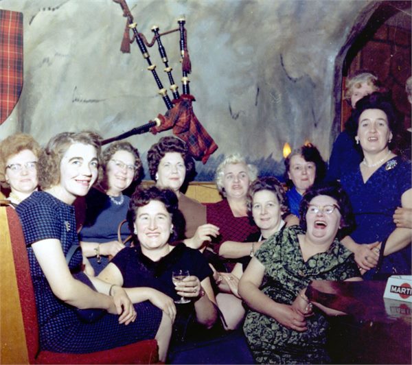 Mae Borthwick and friends