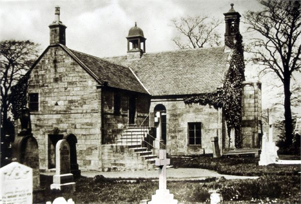 Carmunnock Church