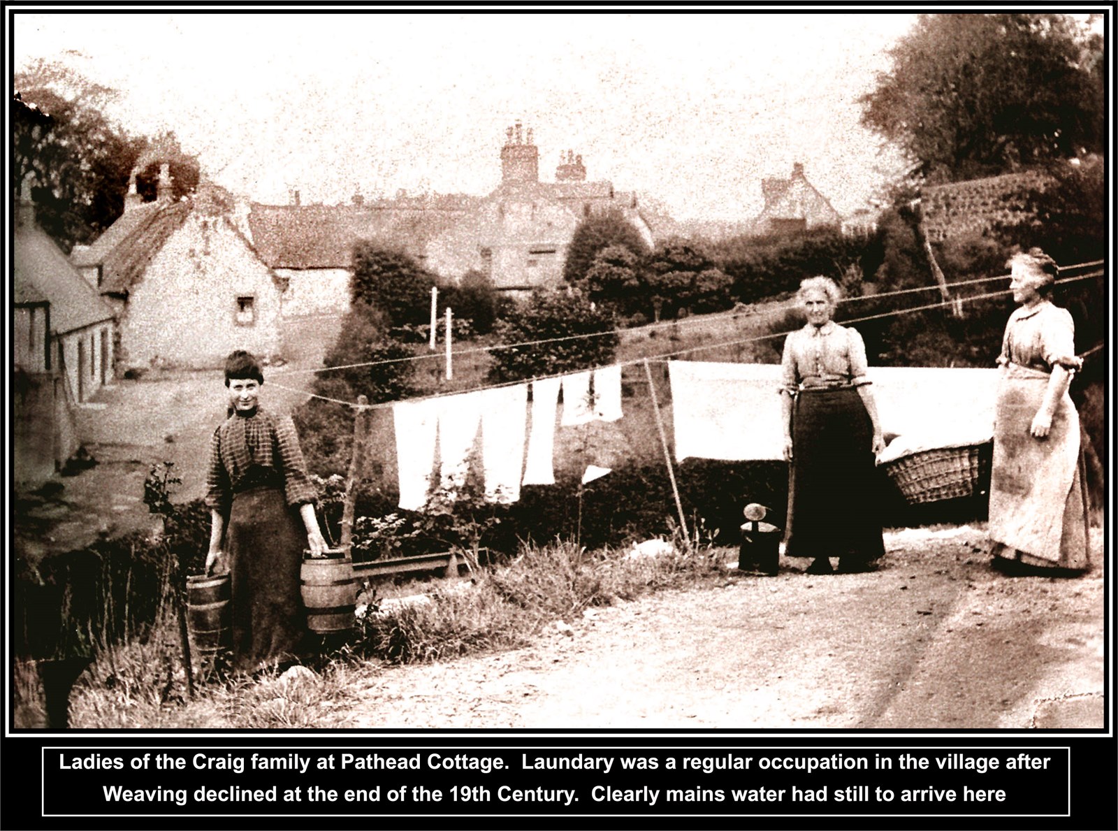 Washer Women at Pathhead Cottages.